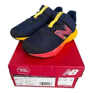 New Balance Fresh Foam Arishi Kids Sneakers 9 Blue Red Yellow Running Shoes NWT